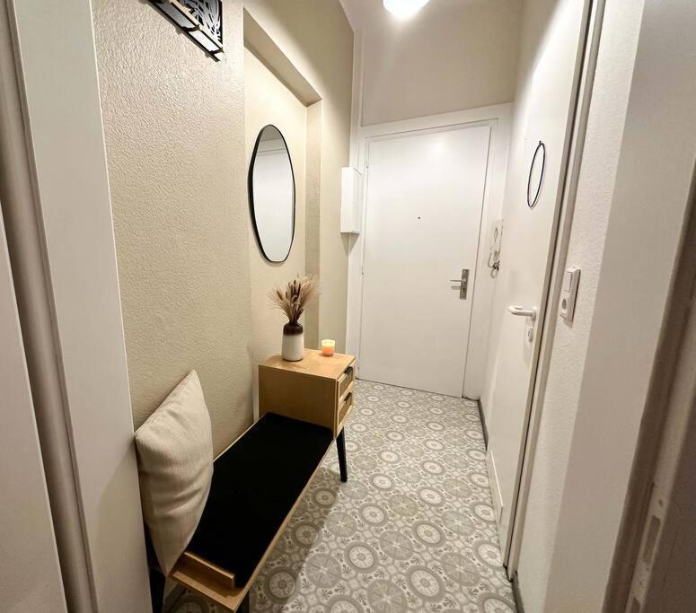 Gemuetliche 2-Zimmer Wohnung Im Zentrum Neumünster Exteriör bild